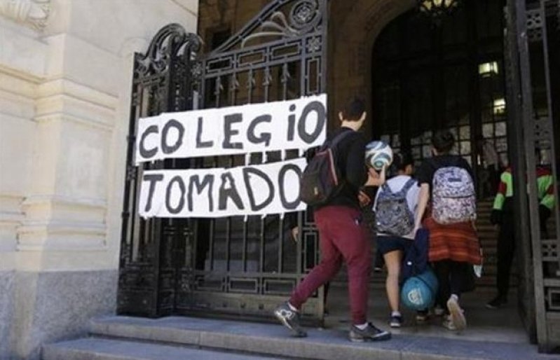 El Gobierno porteño redobla la apuesta contra las tomas de escuelas