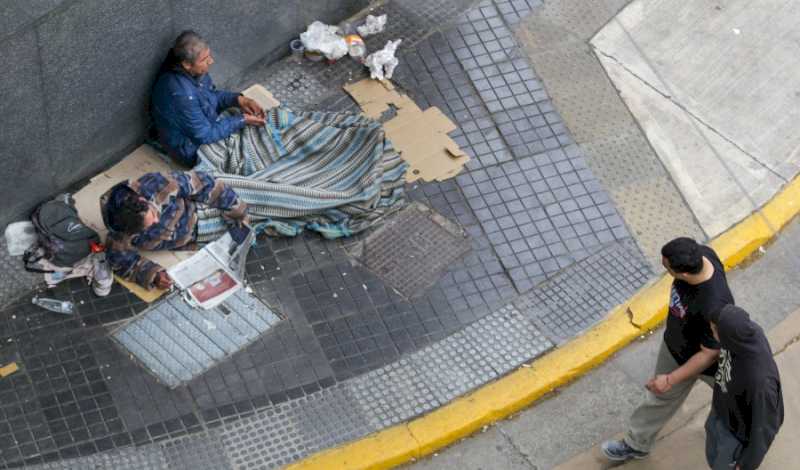 Diciembre: una familia necesitó más de un millón de pesos para no ser pobre