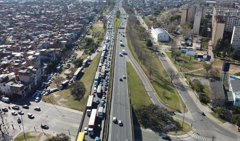 Presentaron un amparo para frenar el “Master Plan Autopista Dellepiane” en Lugano