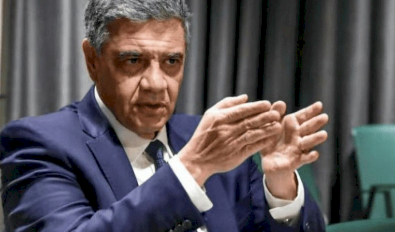 Jorge Macri elimina los planes sociales